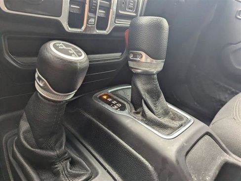 Used 2020 Jeep Wrangler Unlimited Sport AWD/4WD image 11