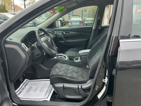 Used 2016 Nissan Rogue S AWD/4WD image 11