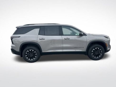 New 2026 Chevrolet Traverse Z71 w/ Enhanced Driving Package image 6