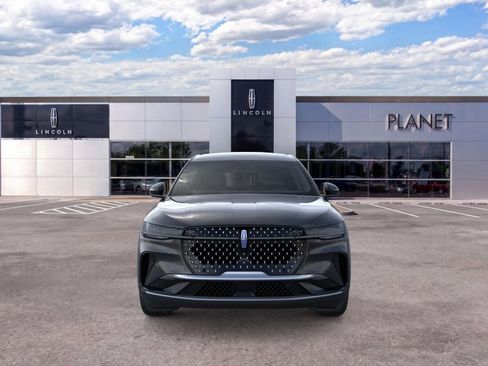 New 2026 Lincoln Nautilus Premier AWD/4WD image 6