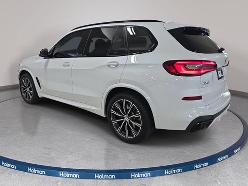 Used 2022 BMW X5 xDrive40i w/ M Sport Package AWD/4WD image 9