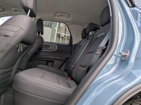 Used 2022 Ford Bronco Sport Badlands image 16