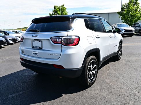 Used 2025 Jeep Compass Limited AWD/4WD image 6
