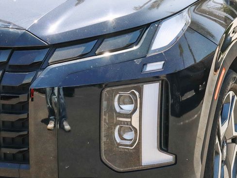 Used 2023 Hyundai Palisade SEL w/ Cargo Package FWD image 2