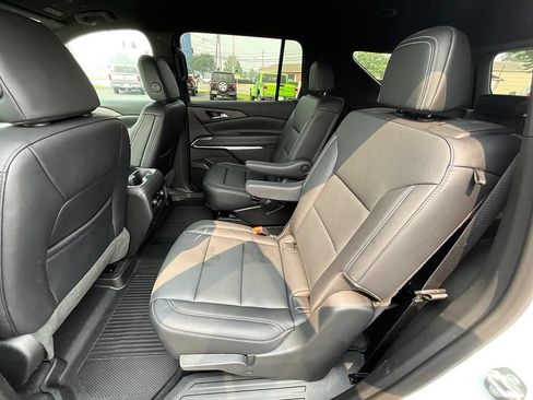 Used 2026 Chevrolet Traverse LT w/ LPO, Floor Liner Package AWD/4WD image 31