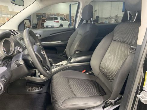Used 2012 Dodge Journey SXT w/ Popular Equipment Group FWD image 27
