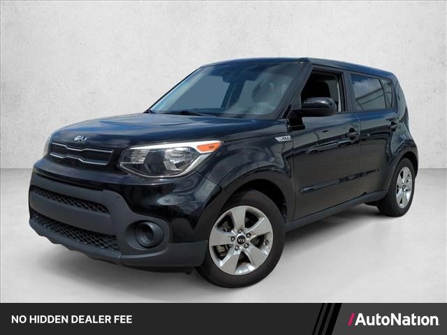 Used 2017 Kia Soul FWD image 1