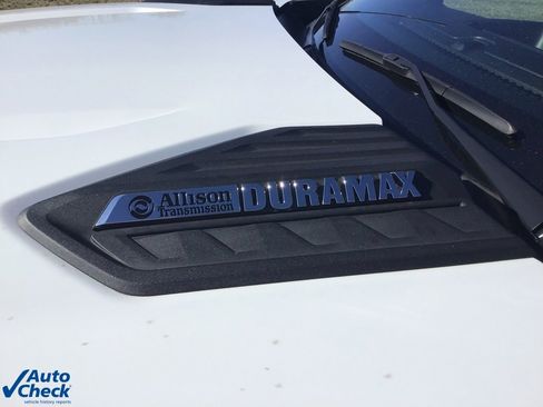 Used 2024 Chevrolet Silverado 2500 W/T w/ WT Convenience Package image 35