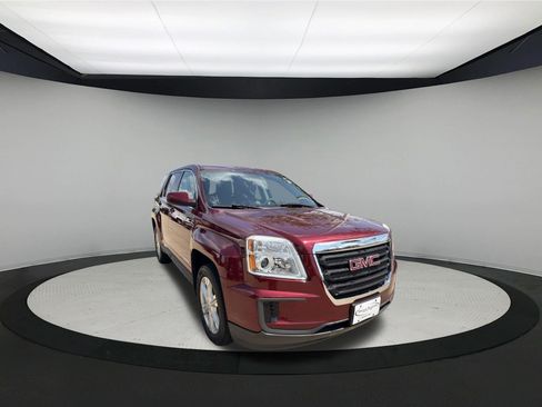 Used 2017 GMC Terrain SLE FWD image 1