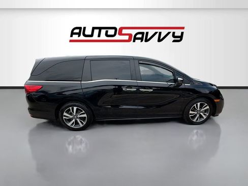 Used 2023 Honda Odyssey Touring image 8