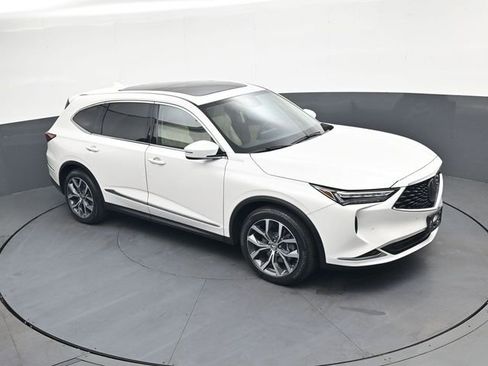 Used 2024 Acura MDX SH-AWD w/ Technology Package image 25