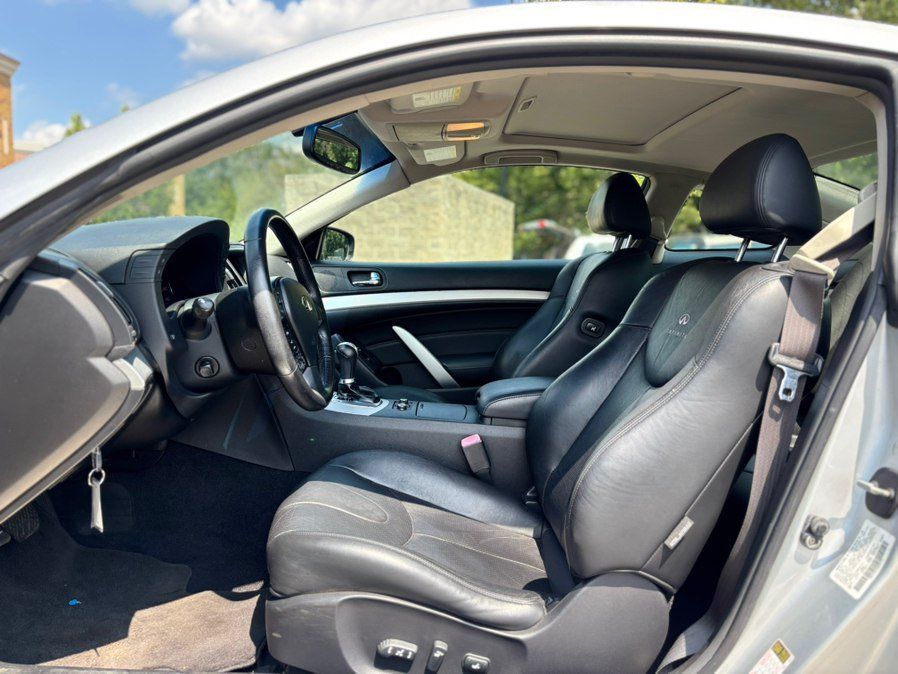 Used 2009 INFINITI G37 x Coupe w/ Premium Pkg AWD/4WD image 10