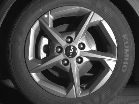 Used 2025 Kia K4 LXS image 12