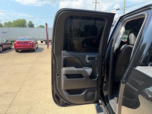 Used 2017 Chevrolet Silverado 1500 LT w/ All Star Edition AWD/4WD image 12