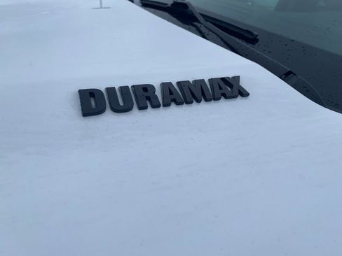 Used 2023 Chevrolet Silverado 1500 RST image 8