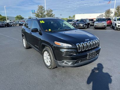 Used 2016 Jeep Cherokee Latitude
