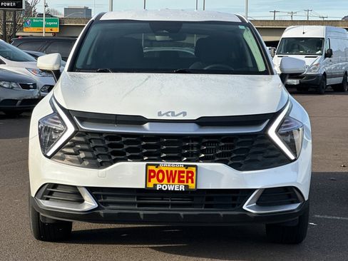 Certified 2023 Kia Sportage LX image 9