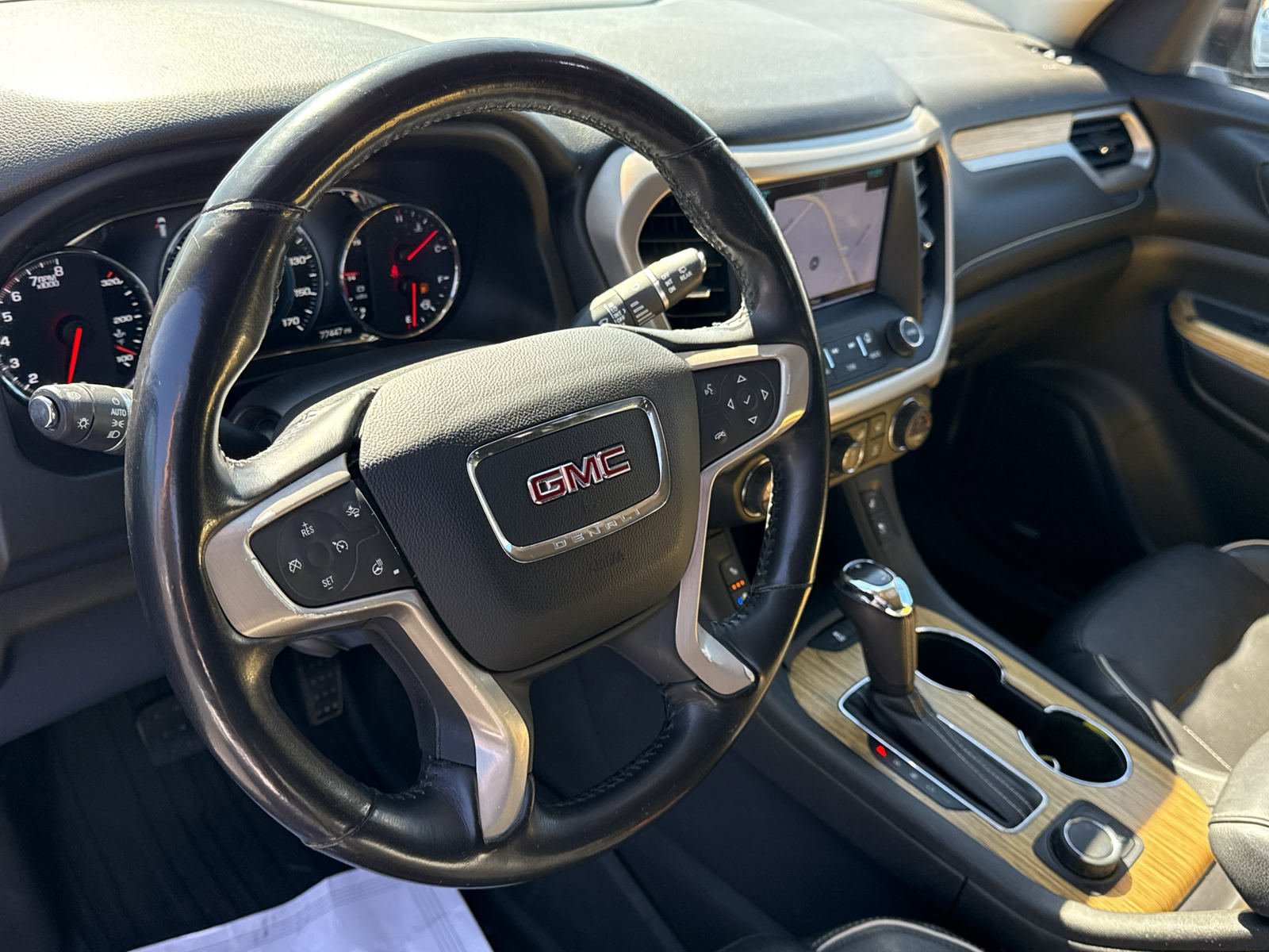 Used 2019 GMC Acadia Denali AWD/4WD image 38