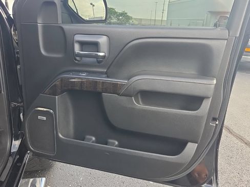 Used 2015 GMC Sierra 1500 Denali w/ Driver Alert Package AWD/4WD image 25
