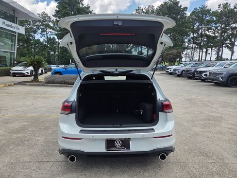 Used 2026 Volkswagen GTI SE FWD image 26