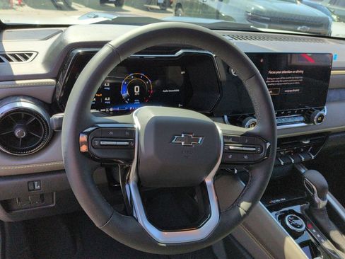 New 2026 Chevrolet Colorado ZR2 w/ Technology Package AWD/4WD image 11