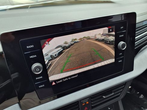 New 2026 Volkswagen Jetta SE image 15