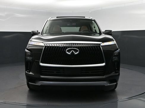 New 2026 INFINITI QX80 Luxe w/ Cargo Package RWD image 10