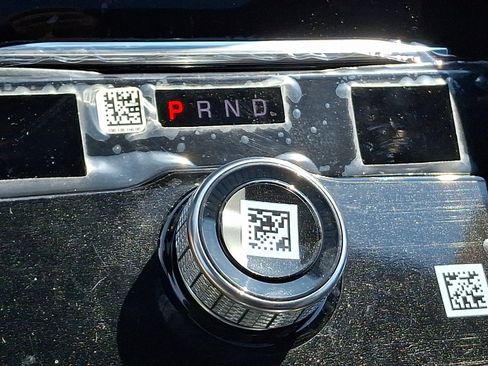 New 2025 Jeep Grand Cherokee Laredo X w/ Luxury Tech Group I image 9