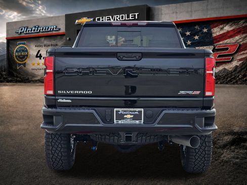 New 2026 Chevrolet Silverado 2500 ZR2 AWD/4WD image 8
