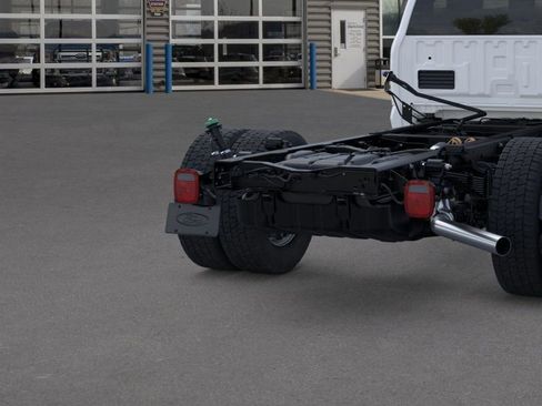 New 2026 Ford F550 4x4 Regular Cab Super Duty image 21