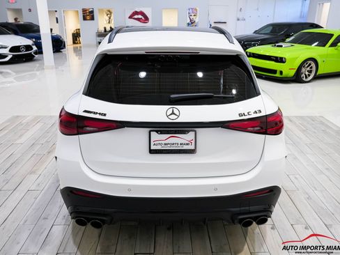 Used 2024 Mercedes-Benz GLC 43 AMG 4MATIC image 18