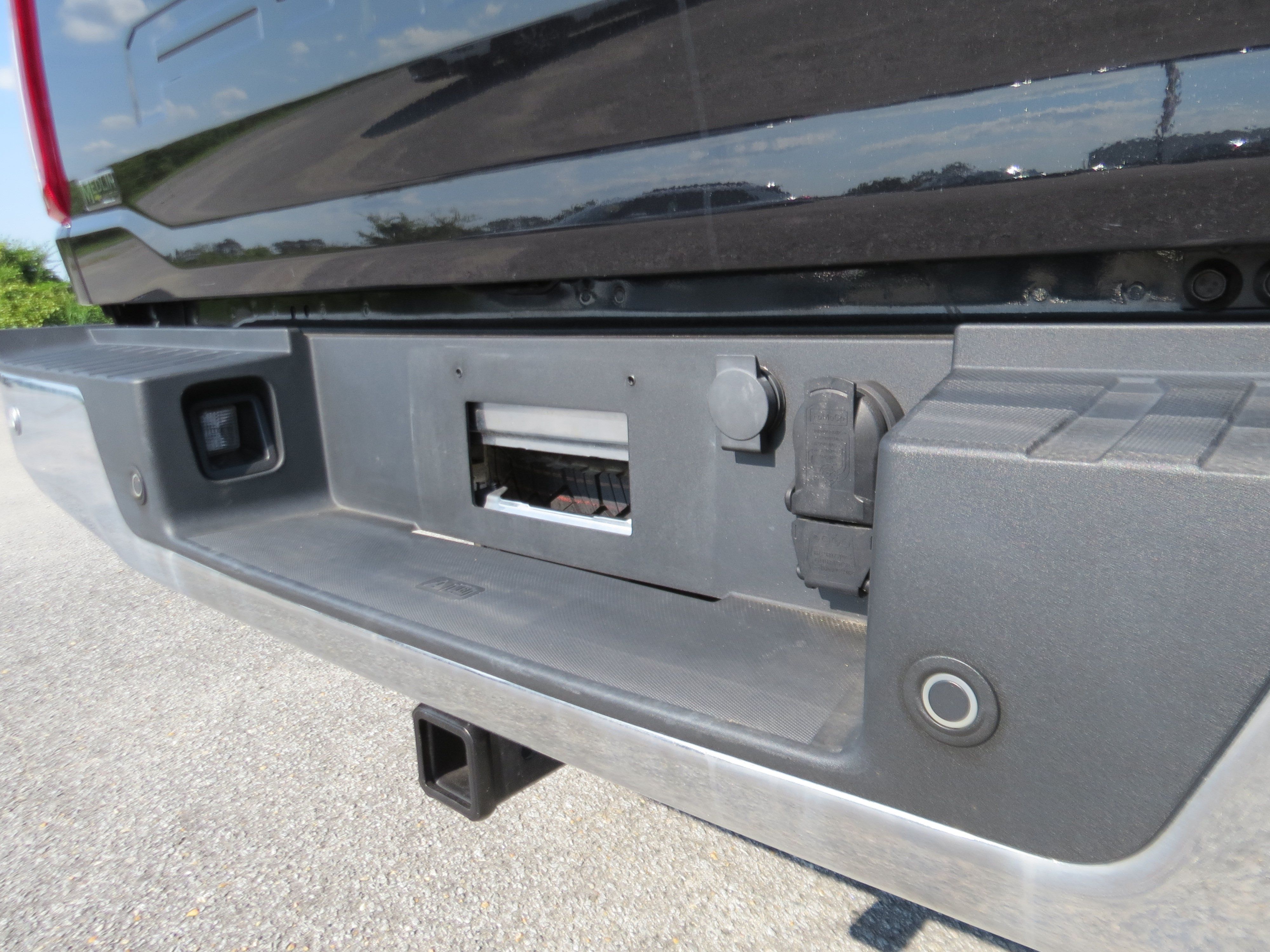 Used 2024 Ford F150 XLT w/ Equipment Group 302A MID AWD/4WD image 15
