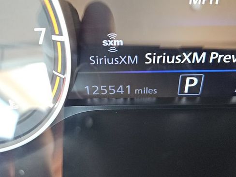 Used 2019 Nissan Altima 2.5 SV FWD image 15