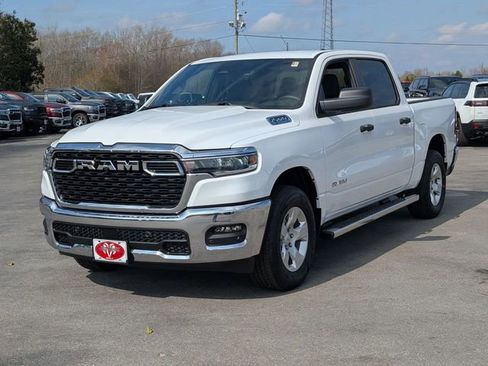 New 2026 RAM 1500 Big Horn AWD/4WD image 4