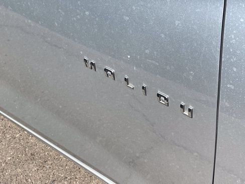 Used 2021 Chevrolet Malibu LT FWD image 4
