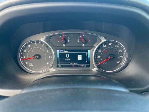 Used 2019 GMC Acadia SLT image 13