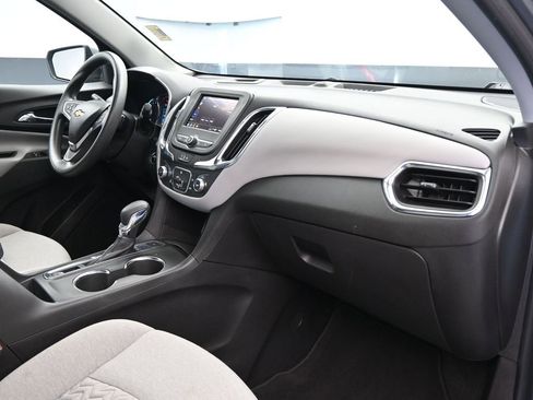 Used 2023 Chevrolet Equinox LT image 16