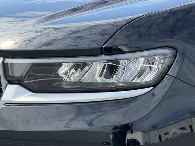 New 2027 Jeep Grand Cherokee Limited AWD/4WD image 9