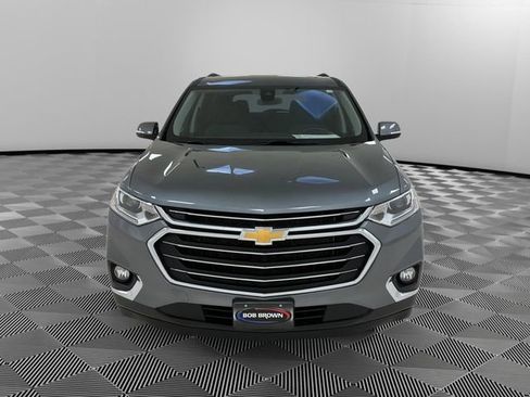 Used 2020 Chevrolet Traverse LT w/ Driver Confidence II Package image 8