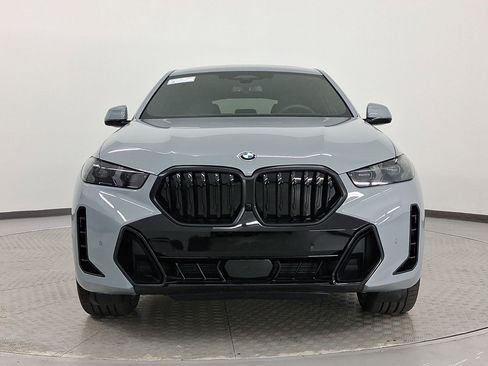 New 2026 BMW X6 xDrive40i w/ Executive Package image 6