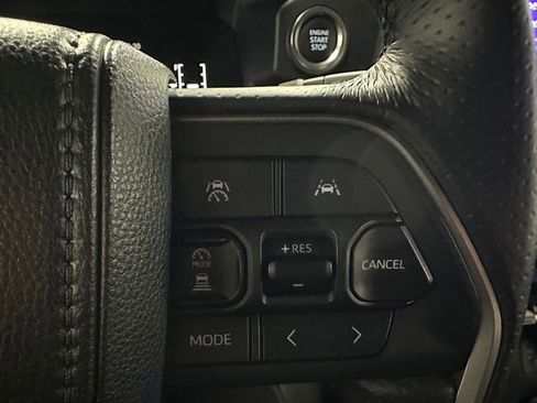 Used 2025 Toyota 4Runner SR5 image 20