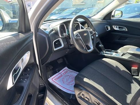 Used 2016 Chevrolet Equinox LT FWD image 9