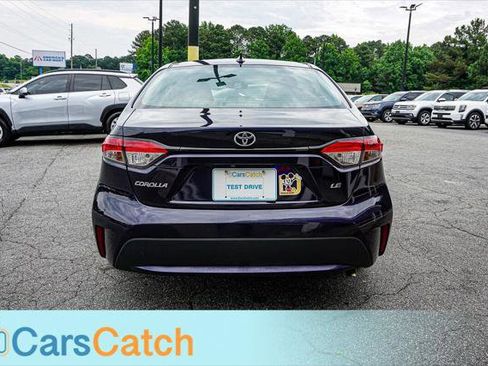 Used 2020 Toyota Corolla LE FWD image 14