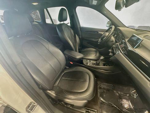 Used 2018 BMW X1 xDrive28i AWD/4WD image 34