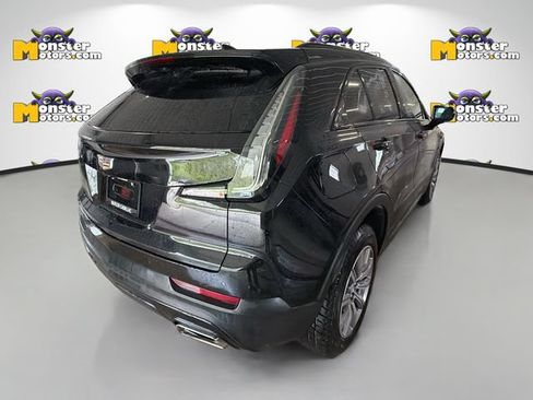 Used 2023 Cadillac XT4 Sport w/ Enhanced Visibility Package AWD/4WD image 4