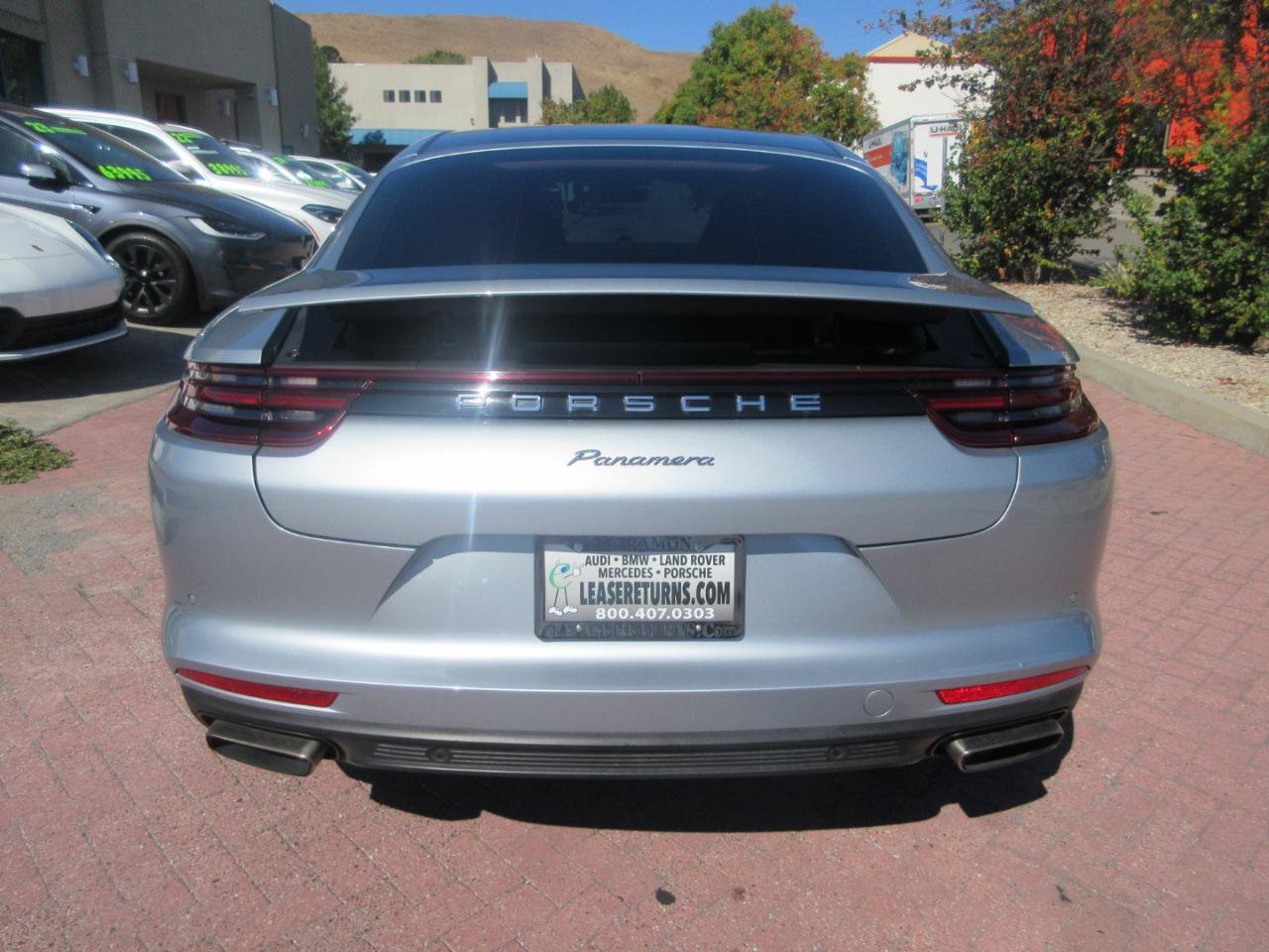 Used 2019 Porsche Panamera RWD image 75