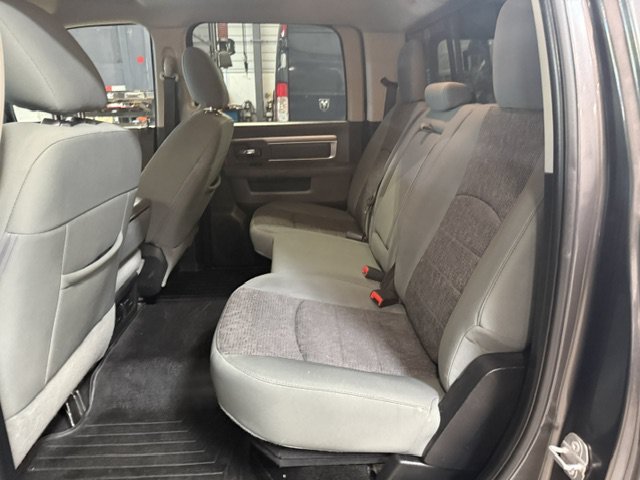 Used 2016 RAM 1500 Big Horn AWD/4WD image 32