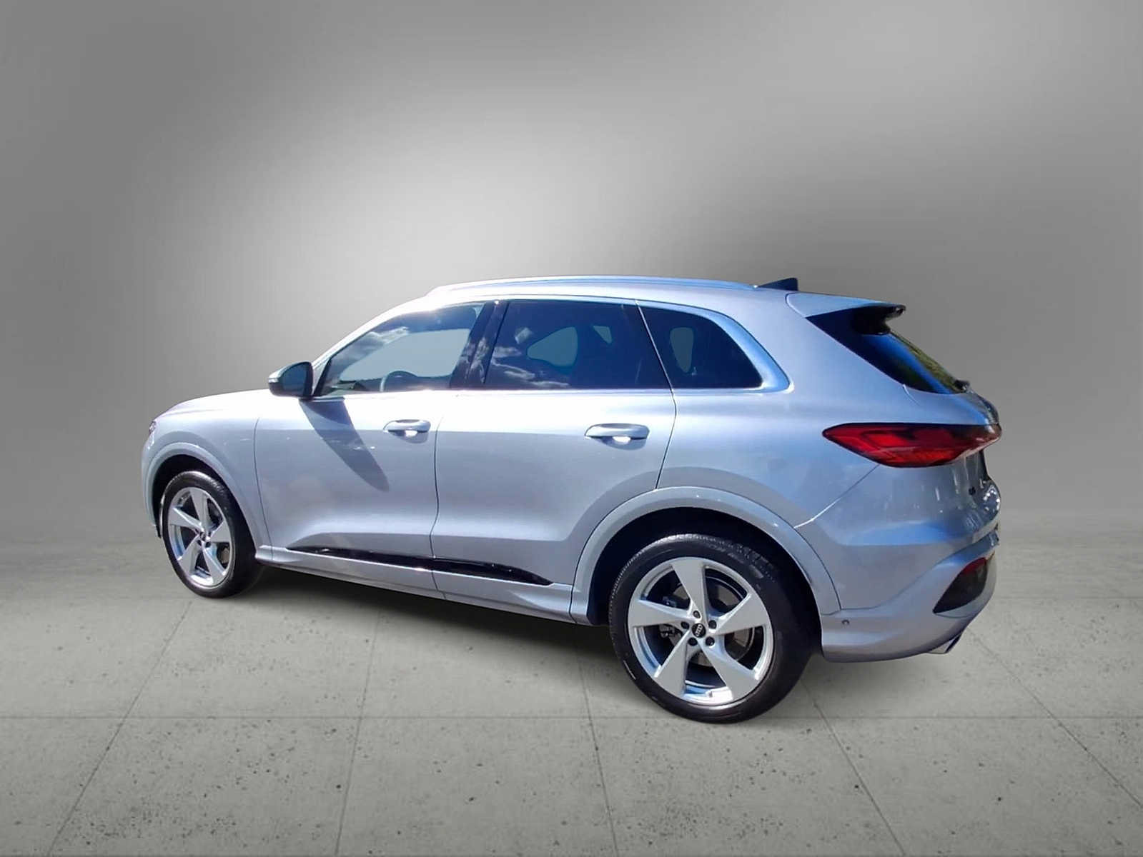 Used 2025 Audi Q5 Prestige AWD/4WD image 6