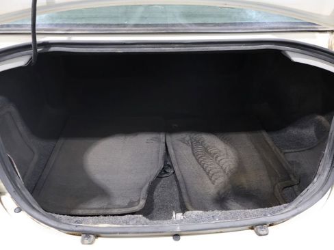 Used 2004 Dodge Intrepid SE image 18