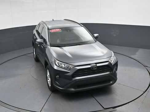 Used 2020 Toyota RAV4 XLE image 45